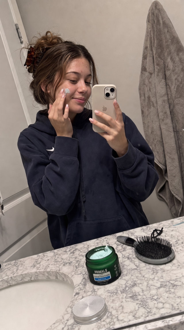Customer photo with PRIMALS Tallow Face Cream