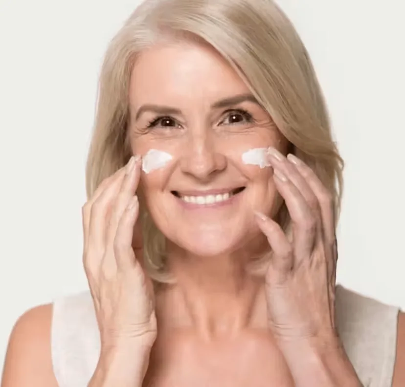 Foundation with daily skin protection