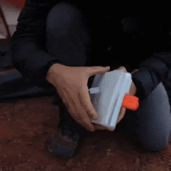 LuminAID twist to inflate demonstration